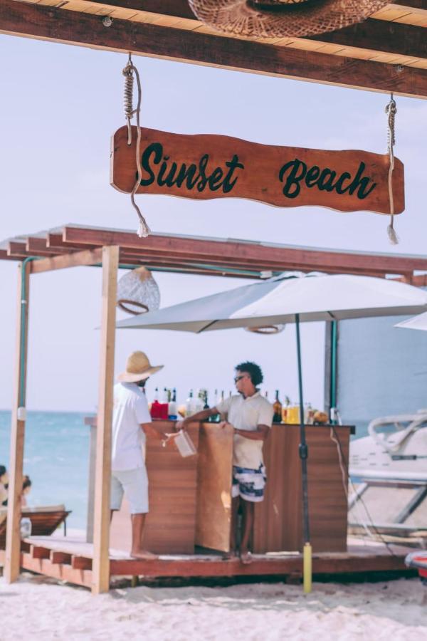 Sunset Beach Плая-Бланка Экстерьер фото